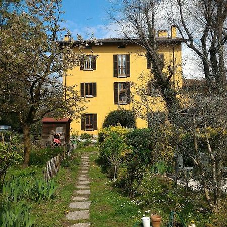 Apartamento Il Gelsomino Villa Guardia Exterior foto